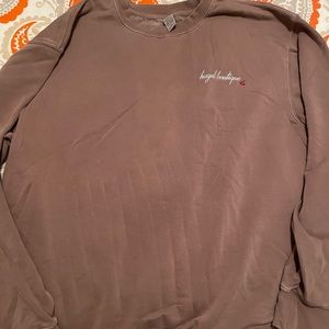 Hazel cherry crewneck